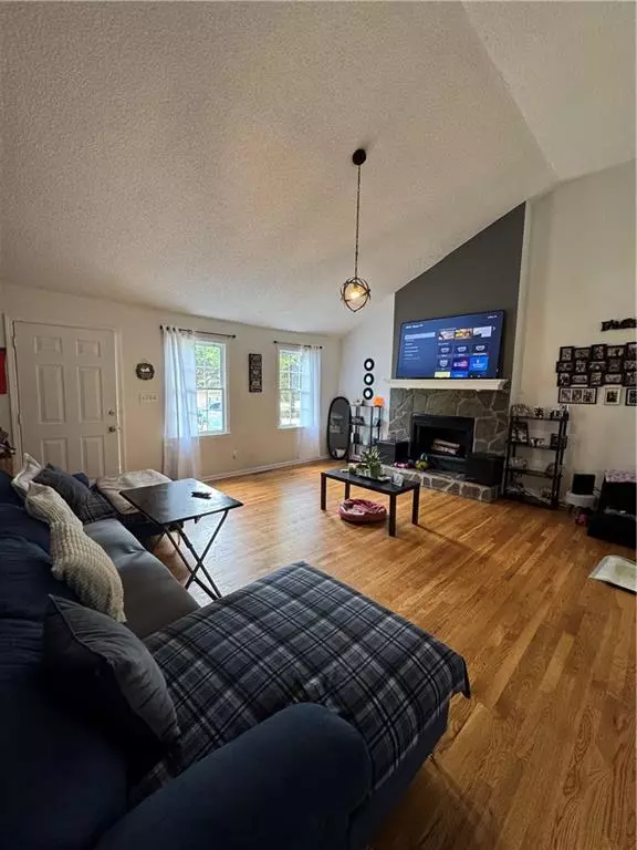 Dallas, GA 30157,1019 Davis Mill RD S