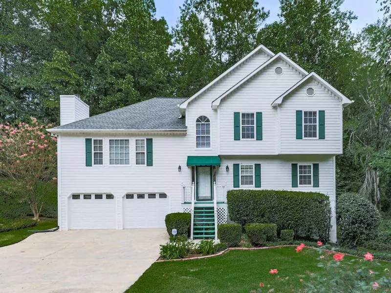 3007 Clove Tree LN, Woodstock, GA 30189