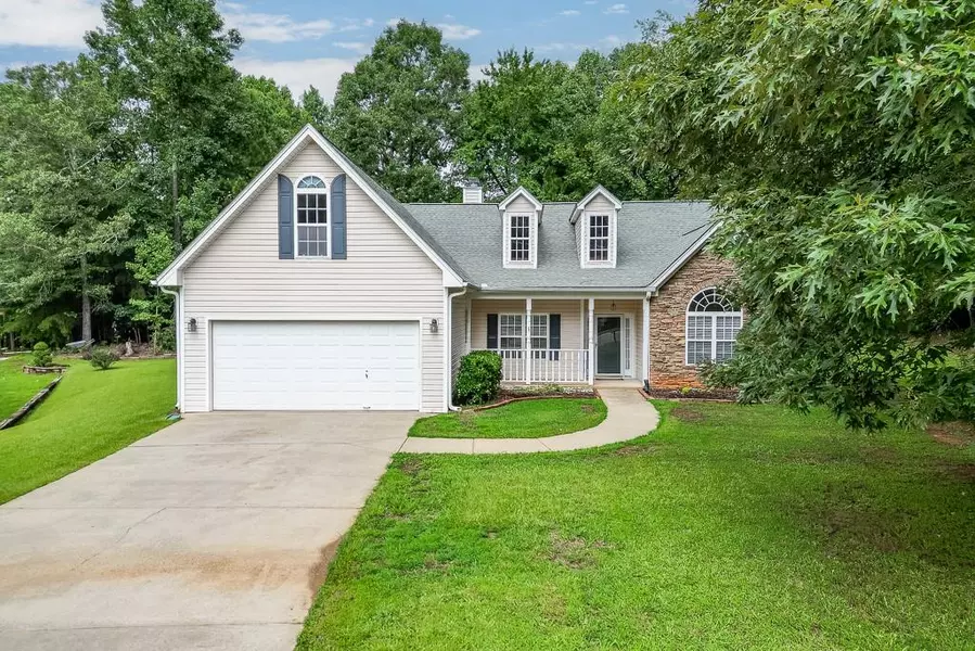 6528 Sundial AVE, Flowery Branch, GA 30542