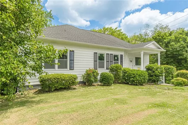 Atlanta, GA 30337,1493 Vesta
