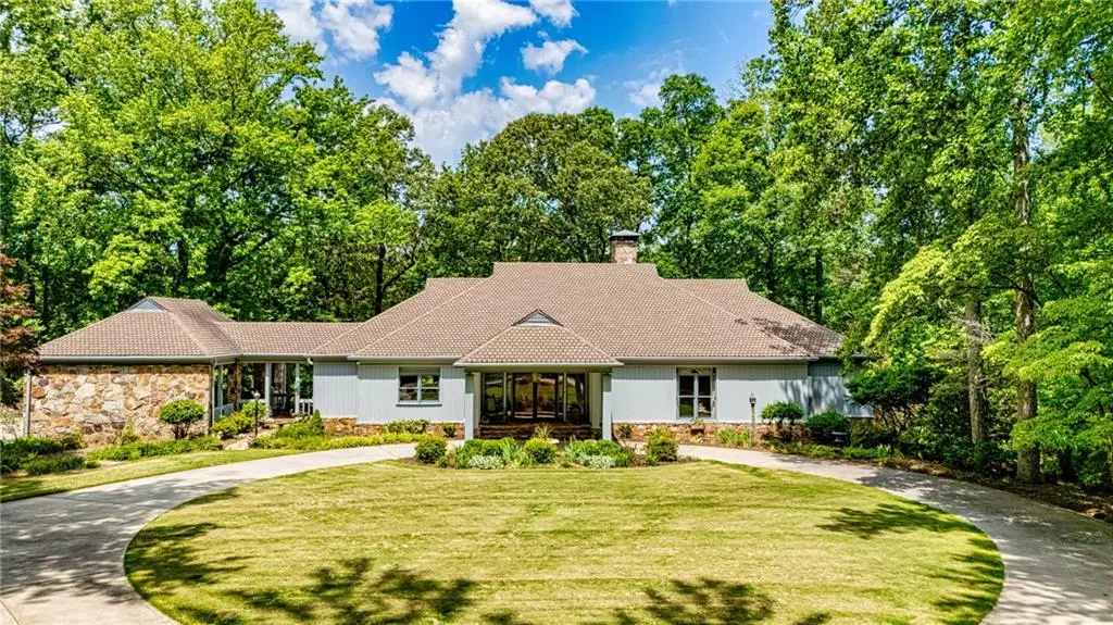 1015 Wahoo Hill, Newnan, GA 30263