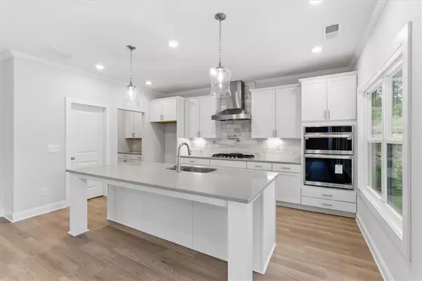 Dallas, GA 30132,90 Riverwalk Manor DR