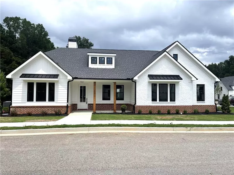 500 Mill Farm LN, Monroe, GA 30655