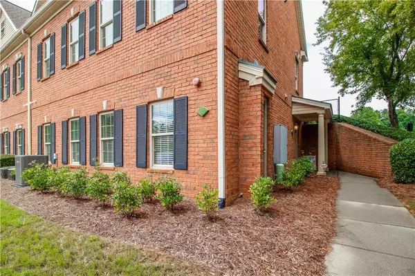 Suwanee, GA 30024,4485 Tench RD #1121