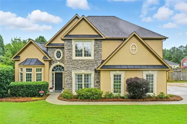 1047 Bradshaw Estates DR, Canton, GA 30115