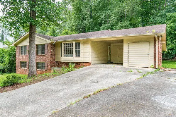 Marietta, GA 30008,1768 Rustic DR SW