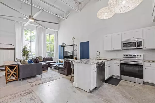Atlanta, GA 30316,807 Field ST SE