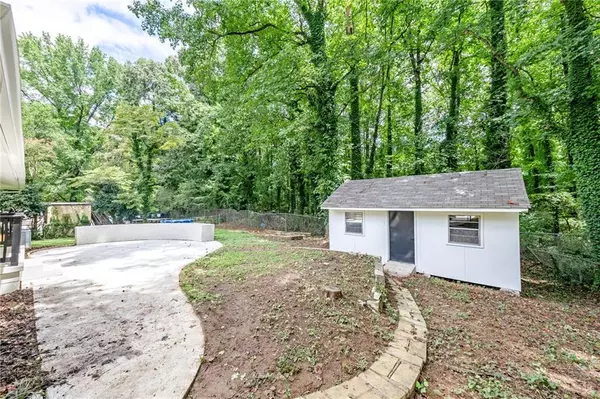 Clarkston, GA 30021,929 Creekdale DR