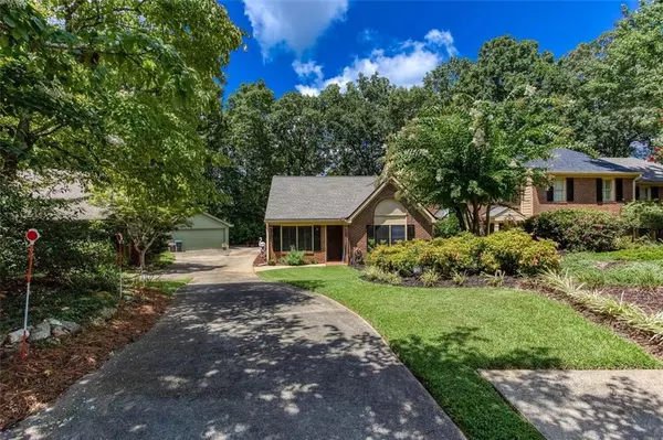 1295 WHITLOCK RIDGE DR SW, Marietta, GA 30064