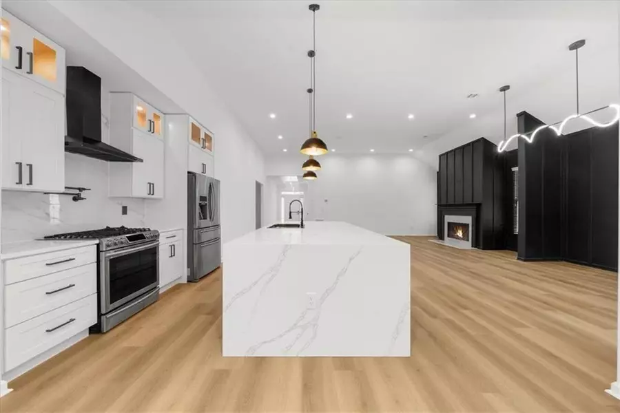 3231 Wyncroft PL, Peachtree Corners, GA 30071