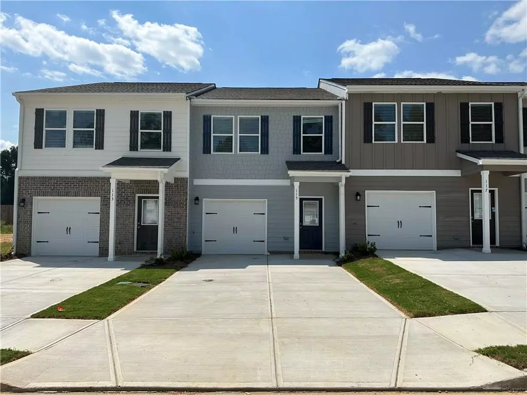 Adairsville, GA 30103,156 Village Green DR NW #29