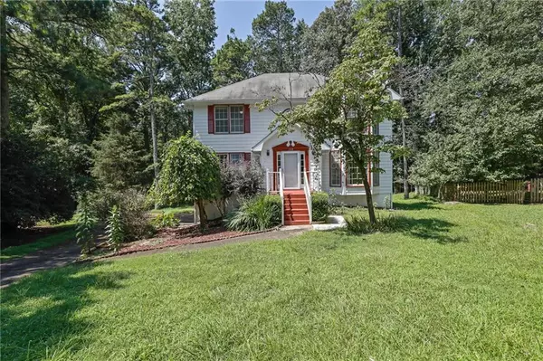 308 Mainsail LN, Woodstock, GA 30189