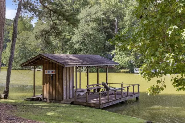 Chattahoochee Hills, GA 30268,7650 Rico RD