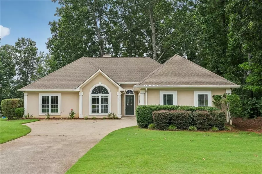 295 Falcon Creek DR, Suwanee, GA 30024