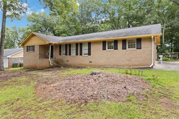 Lilburn, GA 30047,574 HORSESHOE CIR SW