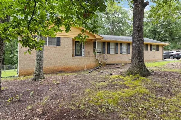 Lilburn, GA 30047,574 HORSESHOE CIR SW