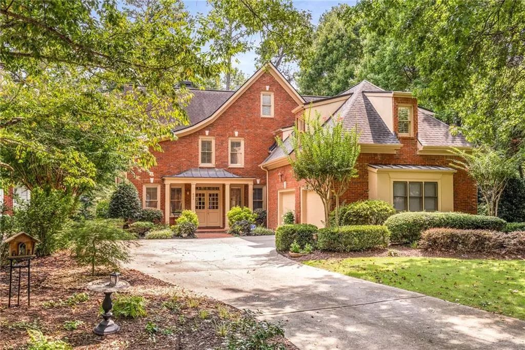 Atlanta, GA 30342,605 Forest Hills DR