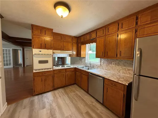 Lawrenceville, GA 30044,3155 Oak DR