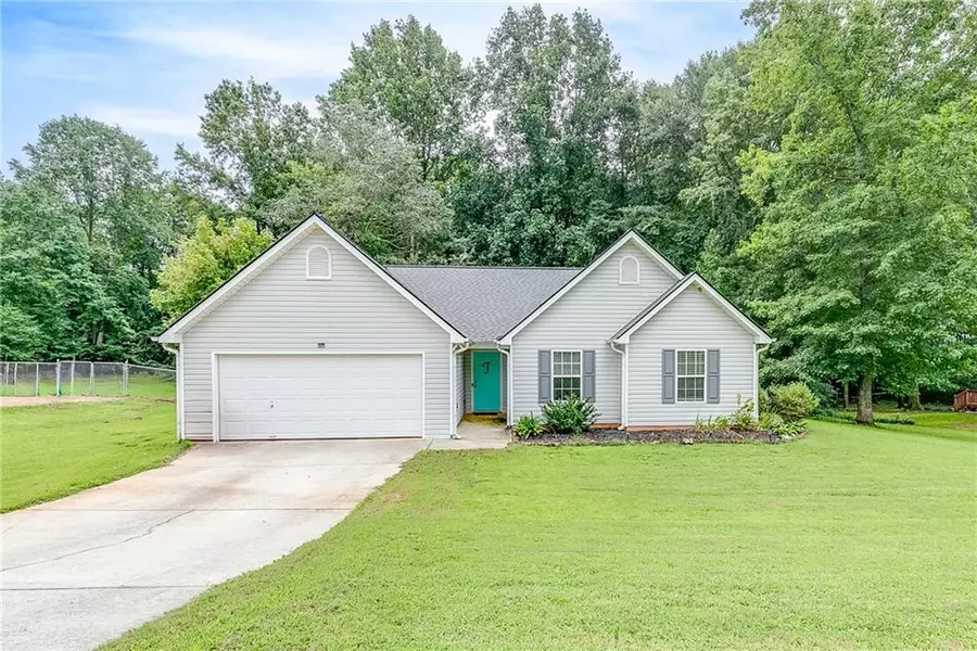 42 Edgefield DR, Commerce, GA 30529