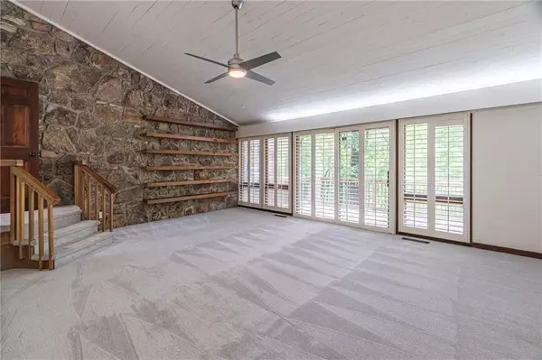 Marietta, GA 30062,4022 Wesley Chapel RD