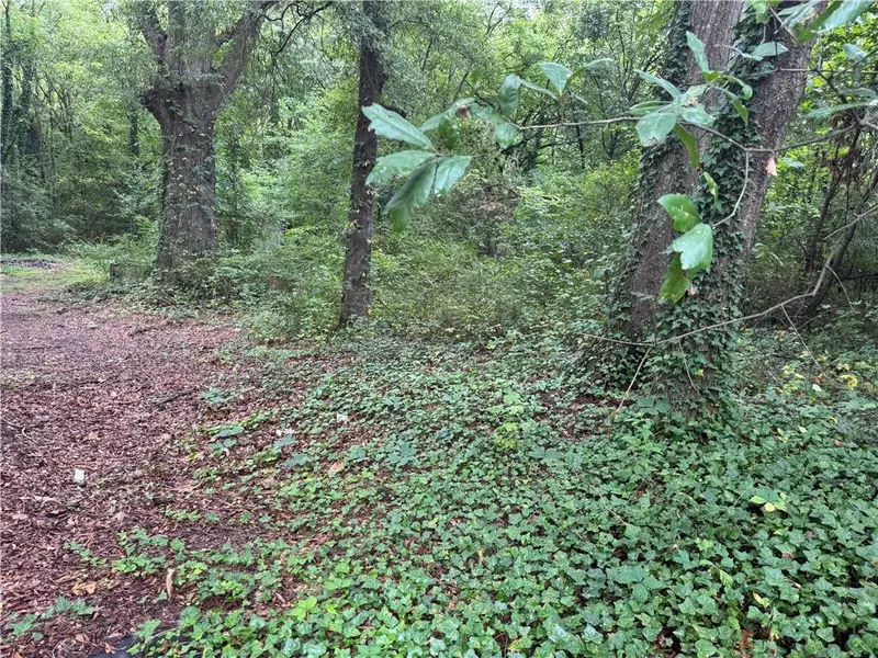 000 Floral DR SE, Cartersville, GA 30121