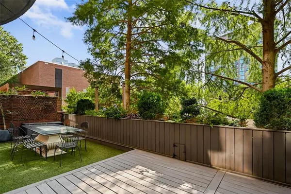 Atlanta, GA 30305,3180 Mathieson Drive #502