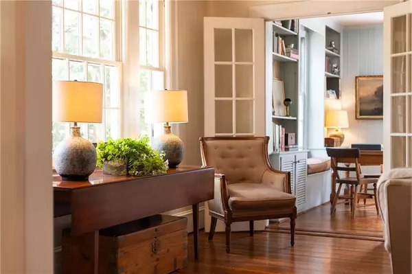 Atlanta, GA 30309,9 Palisades RD NE