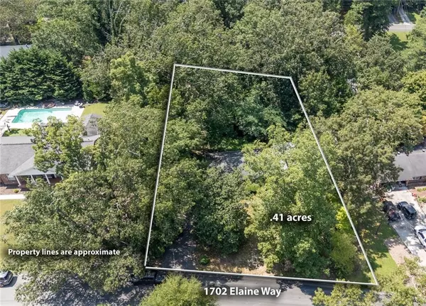 Dalton, GA 30720,1702 Elaine WAY