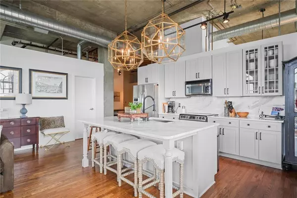 Atlanta, GA 30305,3180 Mathieson DR NE #1205