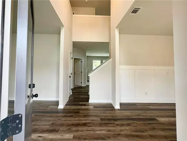 Auburn, GA 30011,325 Rodeo DR