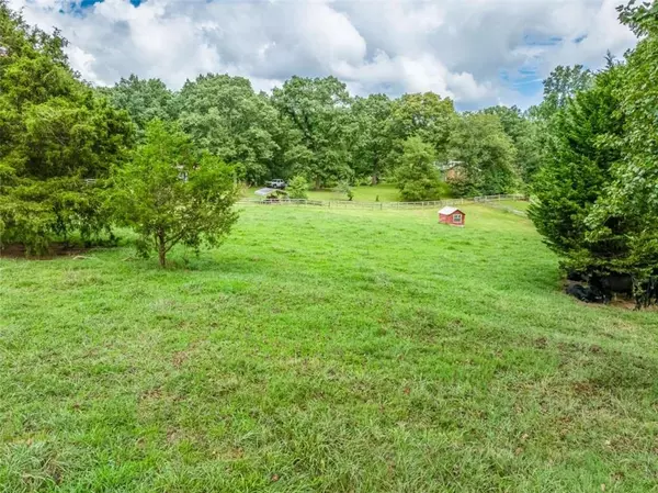Clermont, GA 30527,6223 Hulsey RD