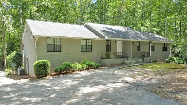 Fayetteville, GA 30215,300 S Jeff Davis DR