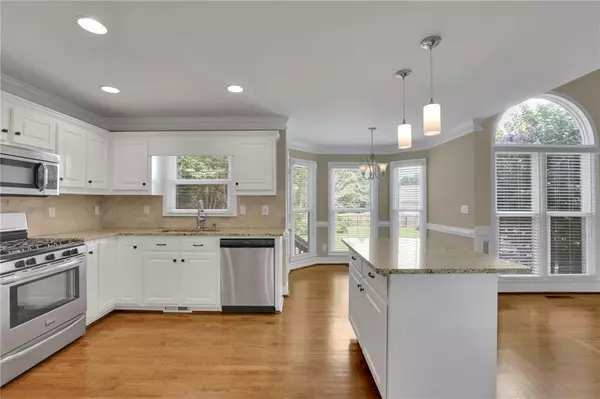 Grayson, GA 30017,959 Lakeview RD