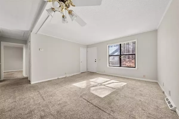 Dallas, GA 30157,4723 Villa Rica HWY