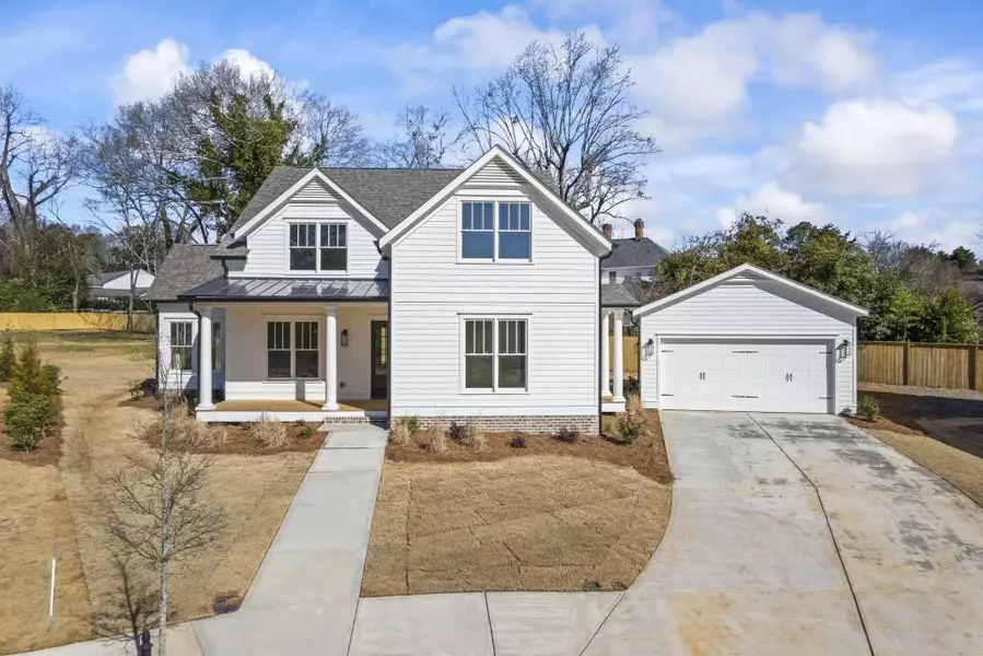 690 Foster Park LN, Madison, GA 30650
