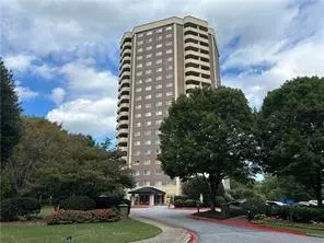 1501 Clairmont RD #2016, Decatur, GA 30033