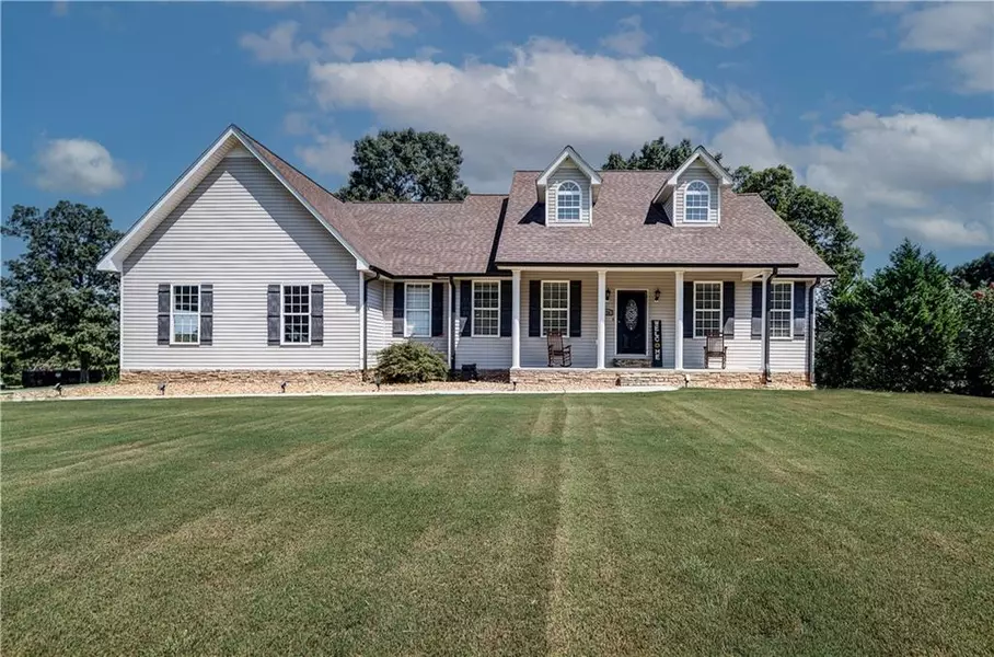 478 Oakland DR SE, Calhoun, GA 30701