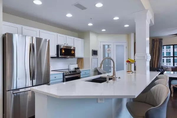 Atlanta, GA 30305,3040 Peachtree RD NW #1003