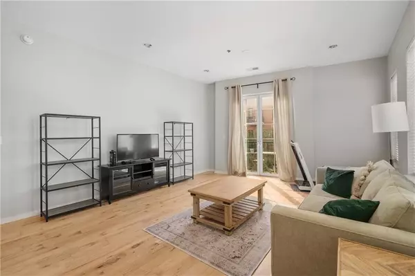 Atlanta, GA 30319,1430 Dresden DR NE #215