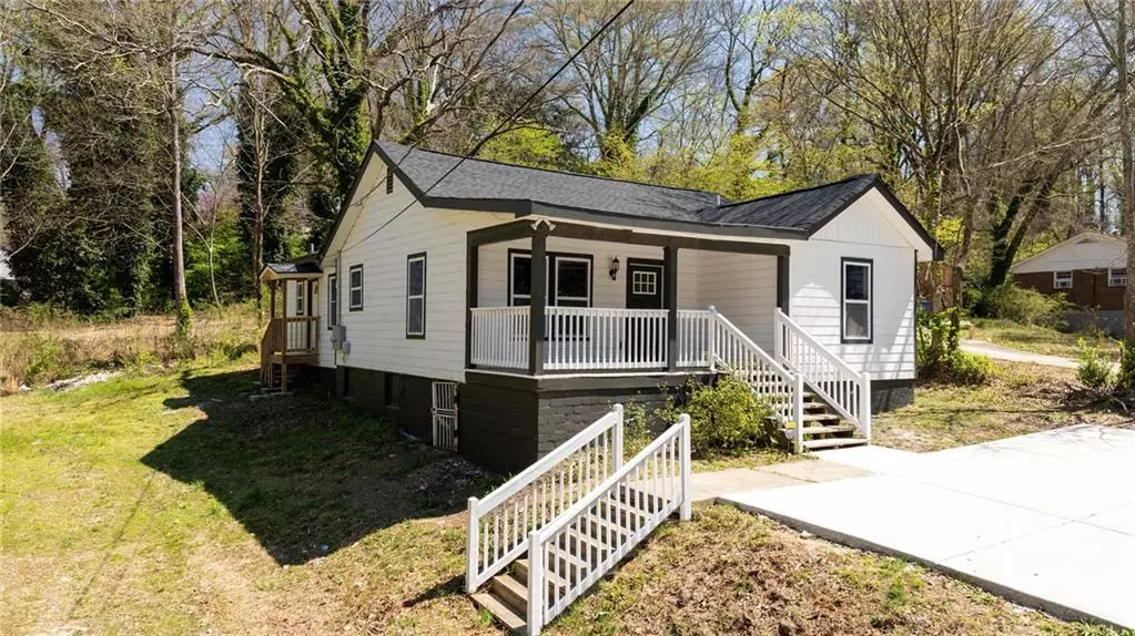 665 S Eugenia PL NW, Atlanta, GA 30318