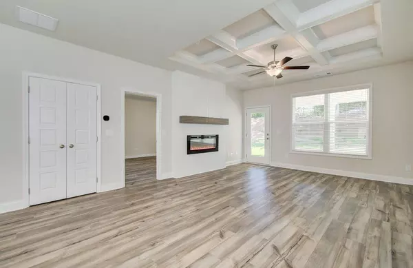 Auburn, GA 30011,47 Avian WAY