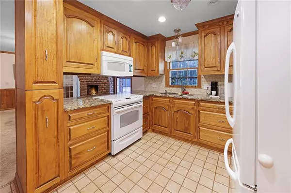 Austell, GA 30106,835 Tranquil DR