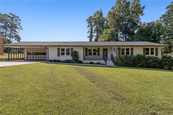 2410 Thrasher RD, Buford, GA 30519