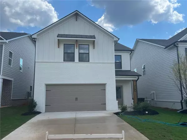 3576 Iron Hearth BND, Snellville, GA 30039