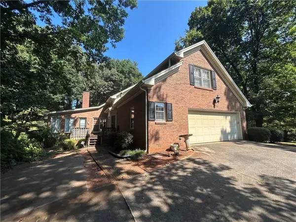 Snellville, GA 30039,3571 Travelers CT