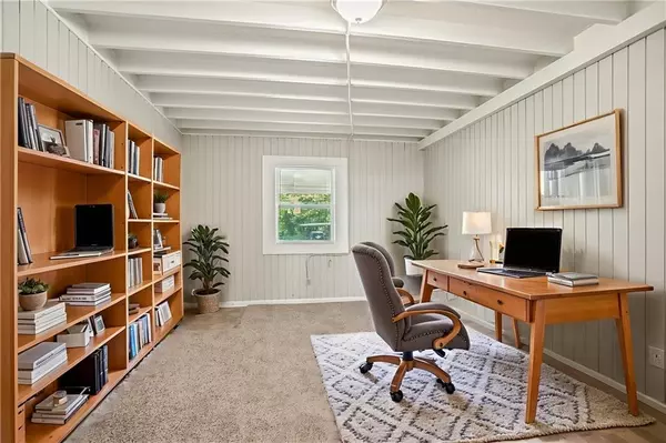 Lawrenceville, GA 30046,135 Harris CIR