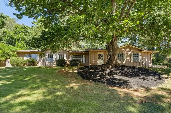 3326 Moravia DR, Lithonia, GA 30038