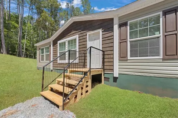 Eatonton, GA 31024,275 Napier RD