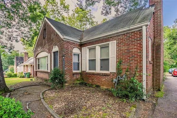 Atlanta, GA 30310,1807 Sylvan RD SW