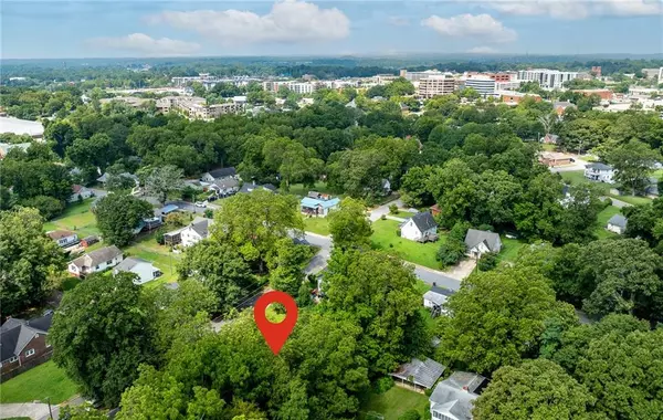 Gainesville, GA 30501,912 Mcbride ST SE